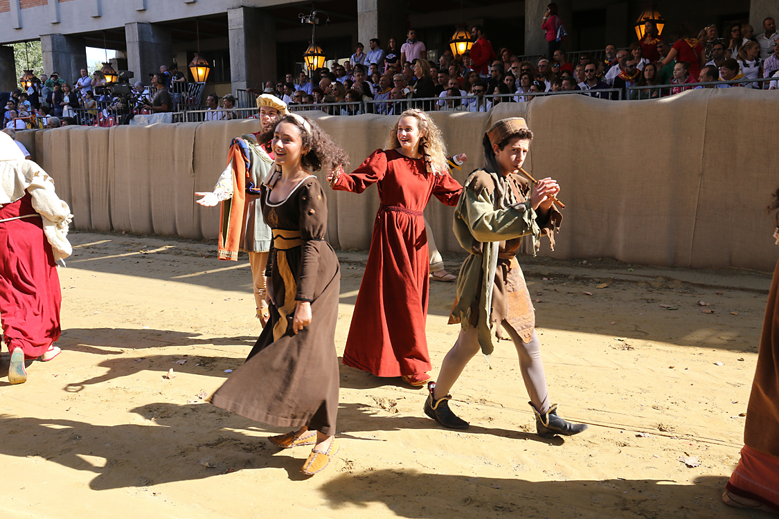 -507- CorteoStorico.jpg